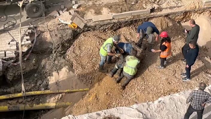 Altyapı çalışmaları sırasında 1 işçi göçük altında kaldı!