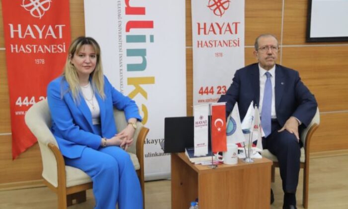 Ahmet Özkul, BUÜ öğrencileri ile buluştu