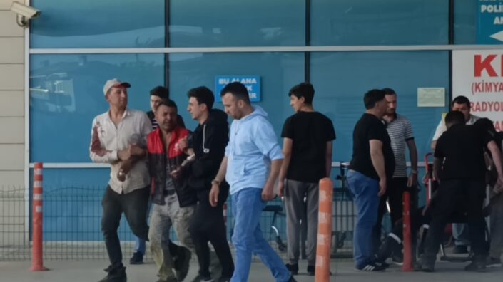 7 yaşındaki çocuk babasının kullandığı traktörün altında kaldı!