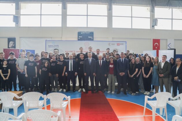 ‘100 Okul 100 Akademisyen Projesi’nin ilki gerçekleştirildi