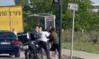 Trafik durdu yumruklar havada uçuştu
