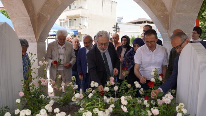 İznik’te Dâvûd-i Kayserî buluşması