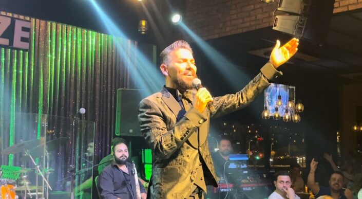 Mehmet Çevik aynı günde 3 farklı programda sahne aldı