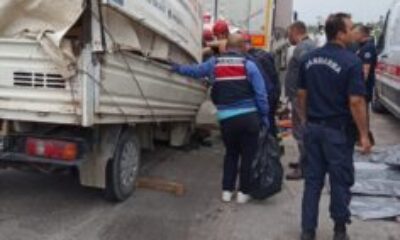 Bursa’da 2 kişinin hayatını kaybettiği kaza kameraya yansıdı