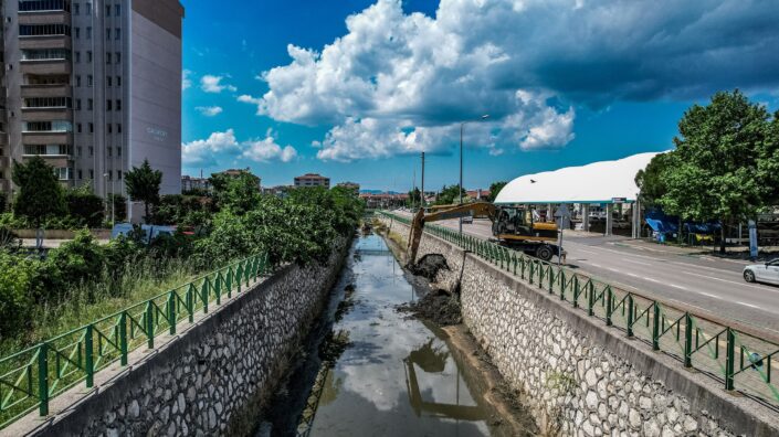 Bursa’da temiz çevre için yoğun mesai