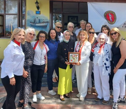 Türk Kadınlar Birliği Bursa Şubesi’nden İznik’e ziyaret