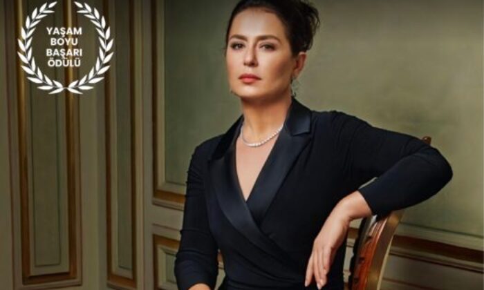 Nazan Kesal’a onur ödülü