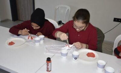 Karacabey’de öğrencilere sanat desteği