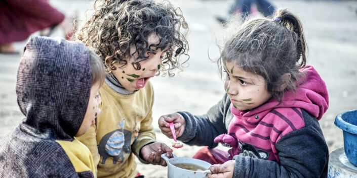 Erken büyüyen çocuklar