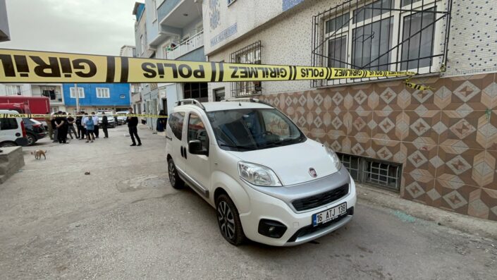 Bursa’da husumetlisine pusu kurdu, 5 el ateş etti