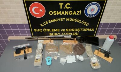 Uyuşturucu tacirlerine suçüstü!
