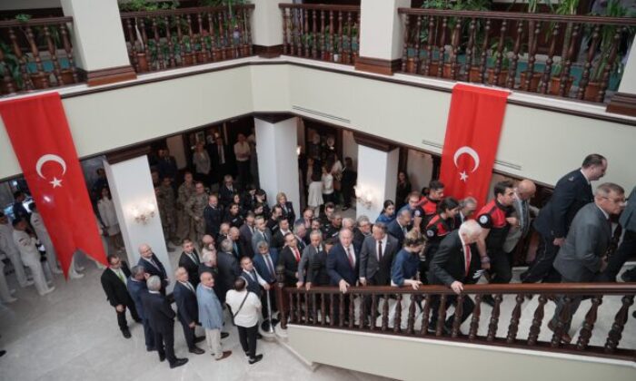 Bursa protokolü bayramlaşma töreninde bir araya geldi