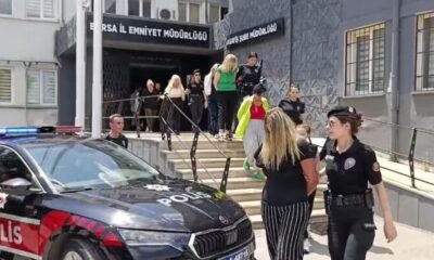 Bursa’da masaj salonunda müşterilere sosyal medya kontrolü!