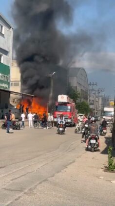 Bursa İnegöl Mobilya sanayinde yangın paniği