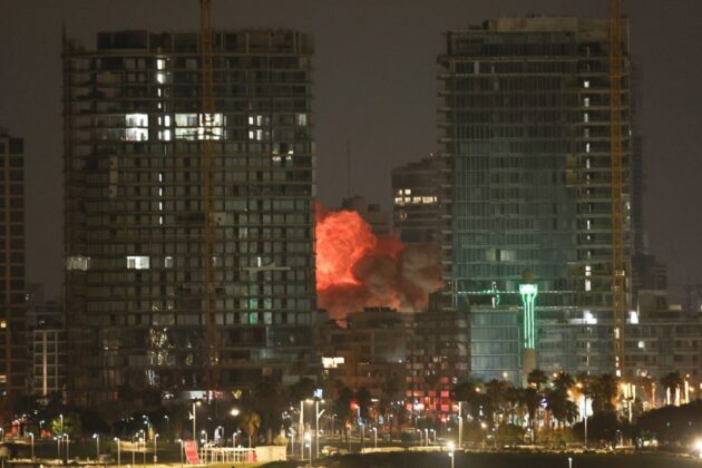 İsrail: İran tarafından 350 kadar balistik füze fırlatıldı