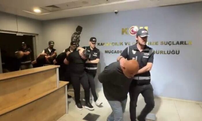 Bursa merkezli 6 ilde dolandırıcılık operasyonu!