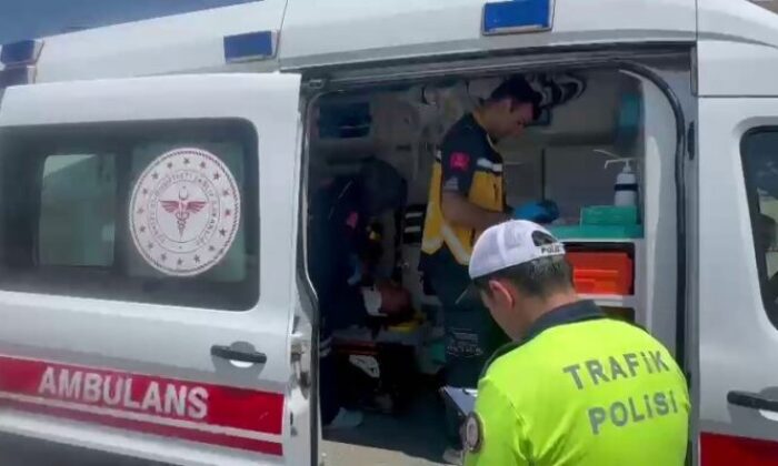 Otomobil ile motosiklet çarpıştı: 1 yaralı