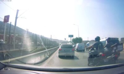 Trafikten kaçmaya çalışırken kaza yaptılar!