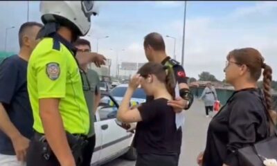 Sınava giderken araçları arızalanan kız gözyaşlarına boğuldu