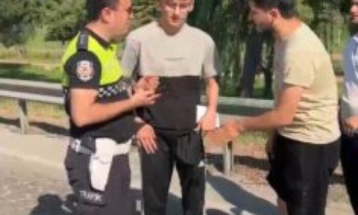 Kaza mağduru gencin imdadına polis ekipleri yetişti