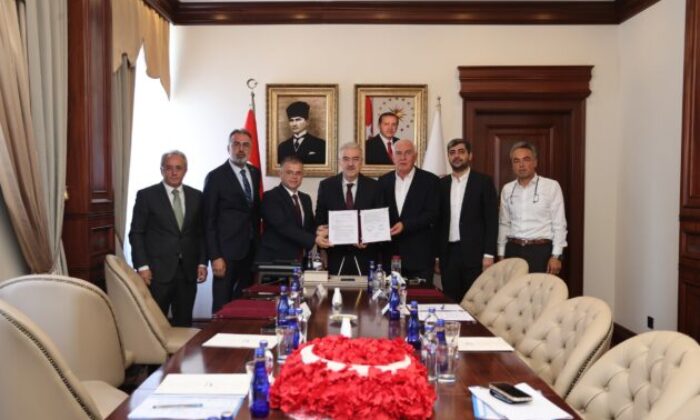 Bursa’da eğitime hayırsever desteği