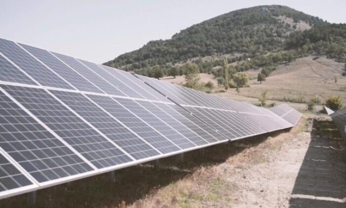 Gürsu’nun güneş tarlalarından 12 milyonluk gelir