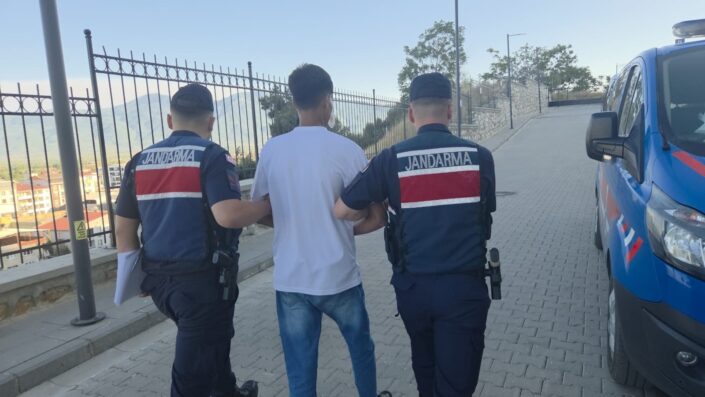 Cinayet zanlısı tutuklandı!