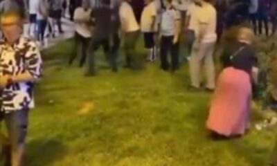 Zabıta memurlarıyla seyyar satıcılar birbirine girdi