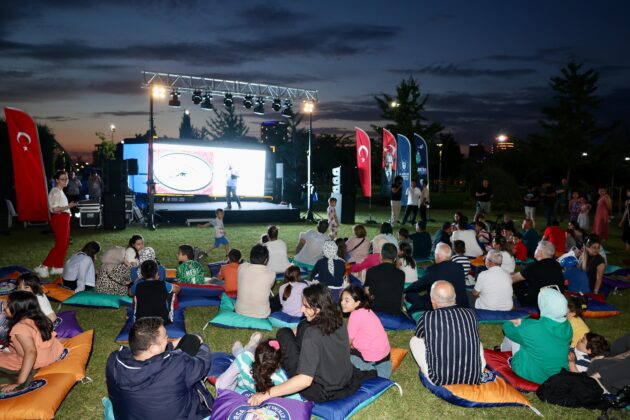 Bursa’da bilim dolu gece