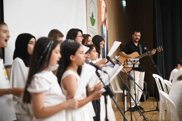 Osmangazi Belediyesi Yetenek Evi öğrencilerinden yılsonu şöleni
