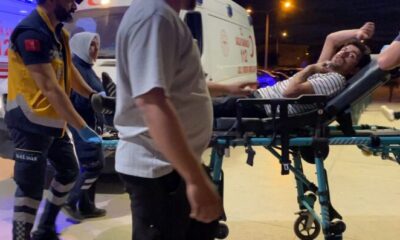 Küfür ettiğini iddia etti, engelli genci boynundan bıçakladı