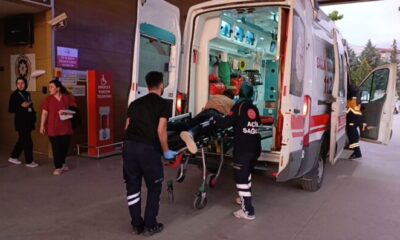 Yol verme kavgasında sopa ve bıçaklar konuştu