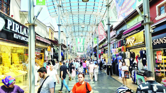 BİR BAYRAM BÖYLE GEÇTİ…