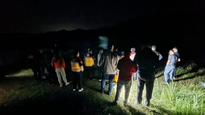 Bursa’da alabora olan teknede can pazarı