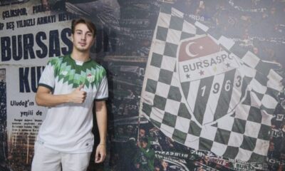 Bursaspor A takımına 4 imza