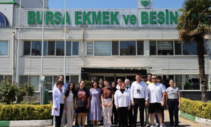 Bursa’da gençlerden BESAŞ’a teknik gezi