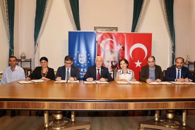 Büyükşehir’de imzalar atıldı