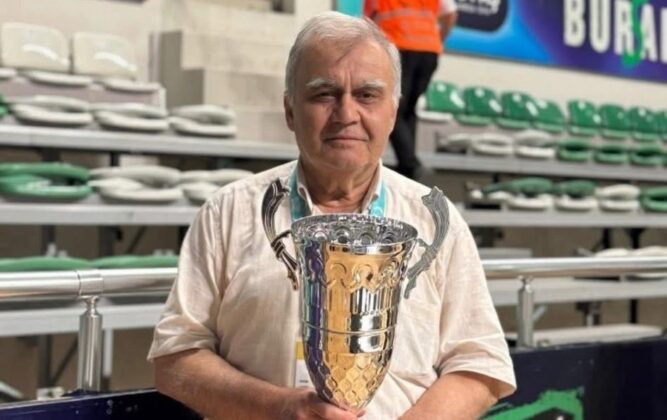 Gazeteci Engin Aksöz son yolculuğuna uğurlandı