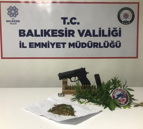 Bandırma’da aranan 17 şahıs yakalandı