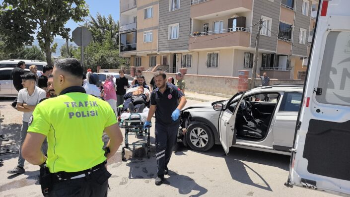 İnegöl’de zincirleme kaza