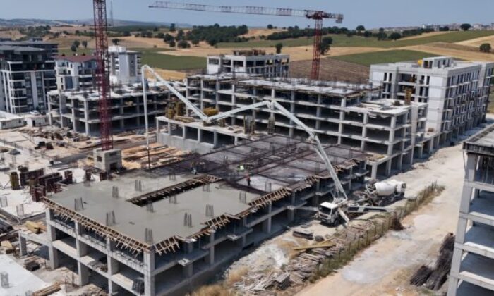 Atış Yapı’nın üç şantiyesinde çalışmalar yeniden başladı
