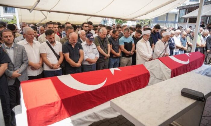 Yangın şehitlerine veda…