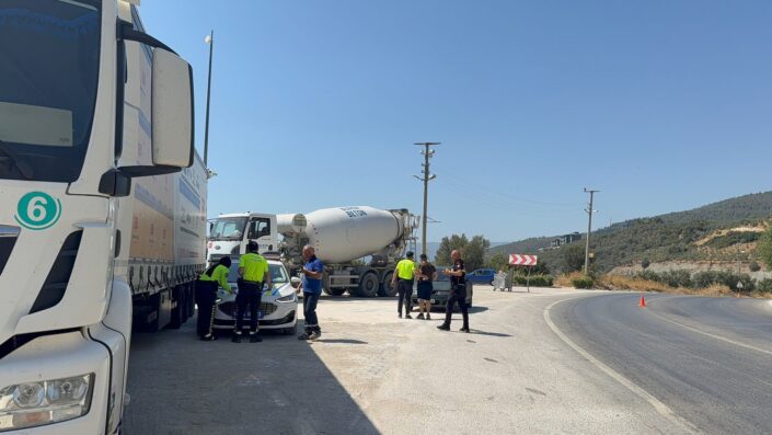 Kumla ve Armutlu yolunda radar denetimi