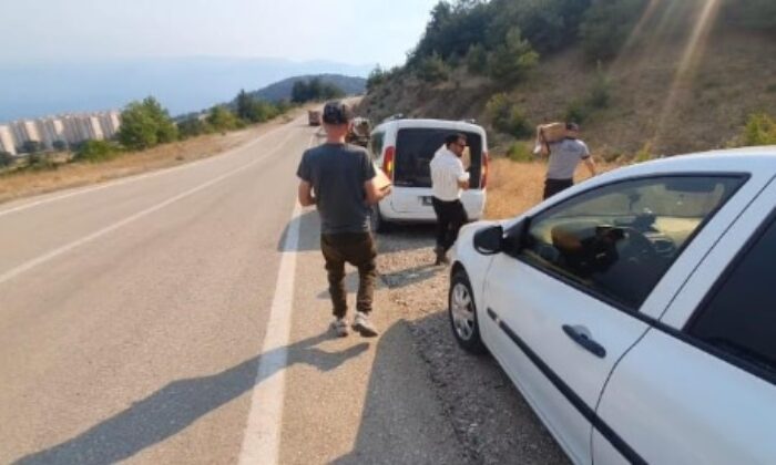 Bursa’da eğitimciden dayanışma örneği