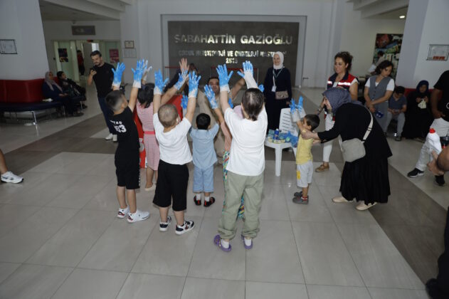 Çocuklar hem eğlendi hem moral depoladı