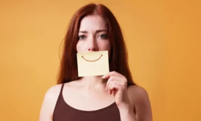 Gülümseyen depresyon