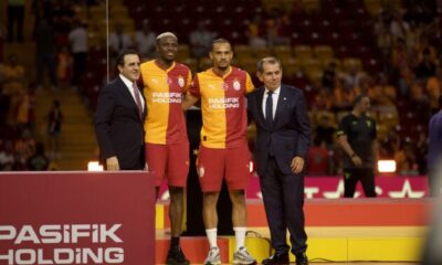 Galatasaray’dan görkemli imza töreni