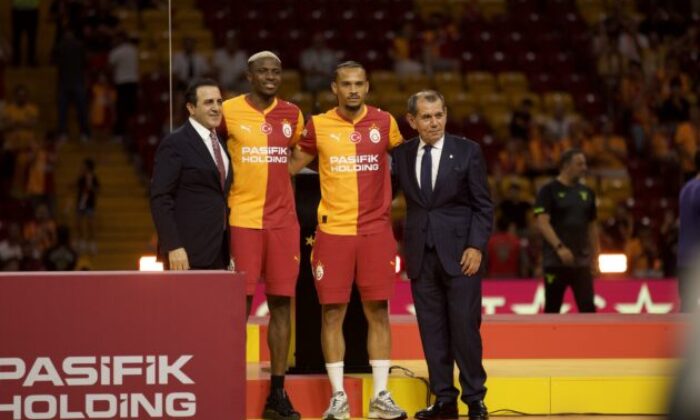 Galatasaray’dan görkemli imza töreni