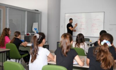 Üniversite öğrencilerinden Osmangazili çocuklara yabancı dil eğitimi