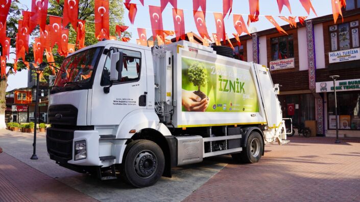 İznik’e araç desteği